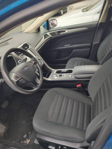 2019 Ford Fusion Hybrid SE