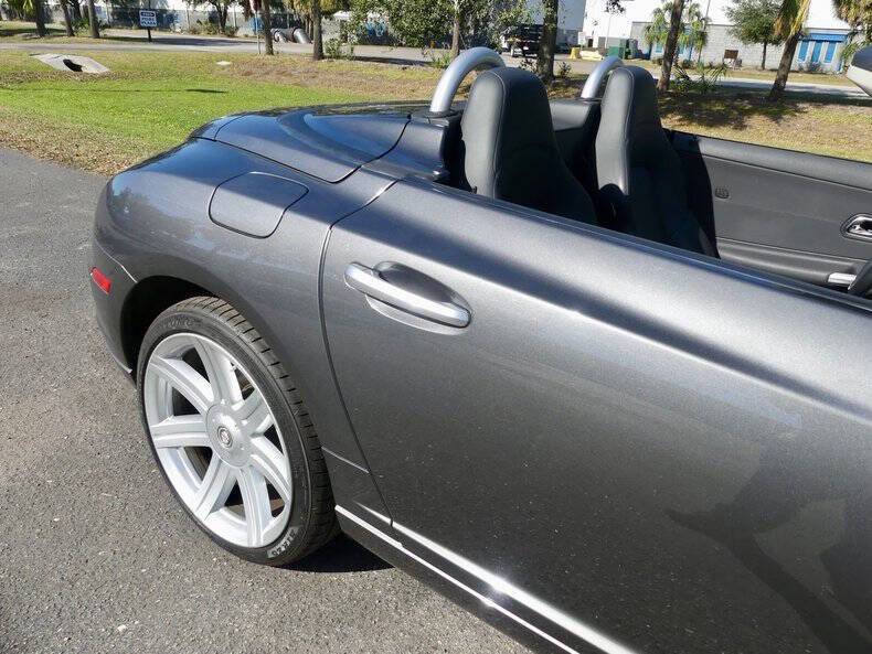 2005 Chrysler Crossfire Limited