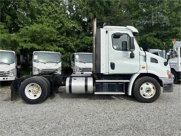 2014 Freightliner Cascadia
