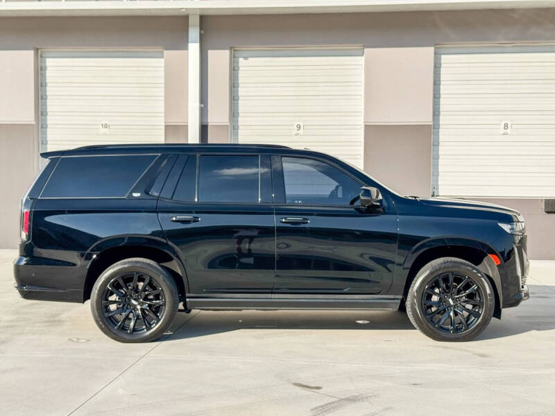 2023 Cadillac Escalade Sport