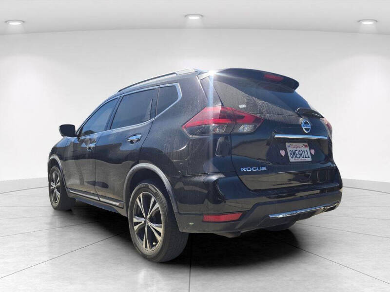 2018 Nissan Rogue SL