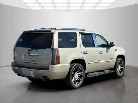 2013 Cadillac Escalade Premium