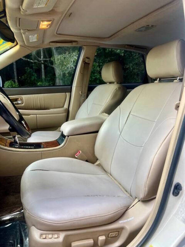 2003 Toyota Avalon XL