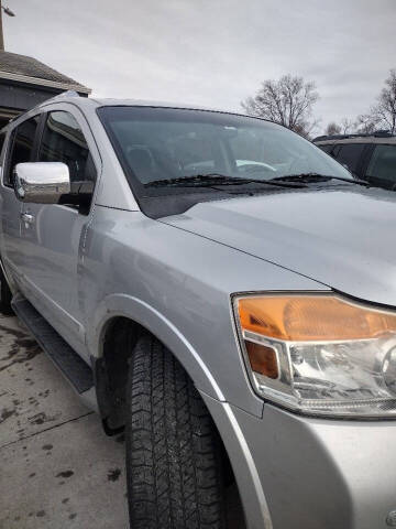 2012 Nissan Armada Platinum