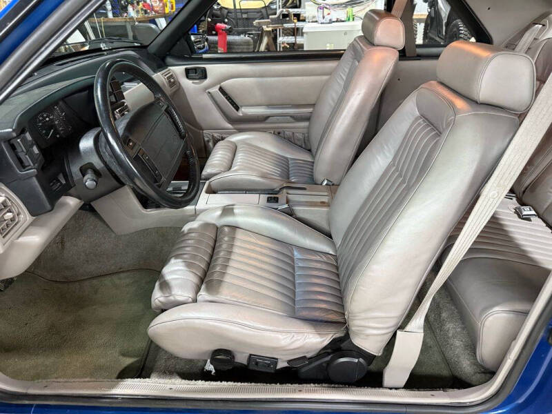 1990 Ford Mustang GT