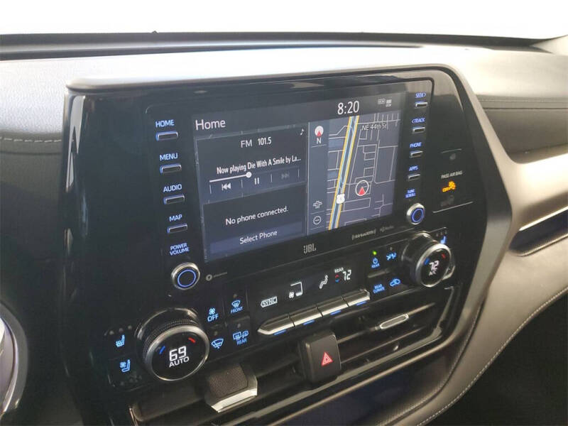 2022 Toyota Highlander Limited