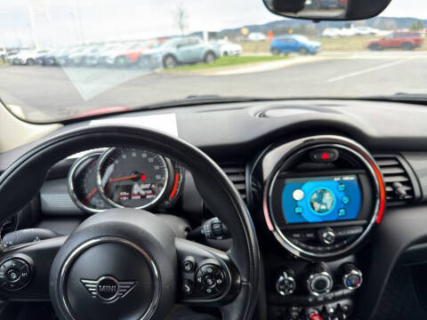 2019 MINI Hardtop 4 Door Cooper