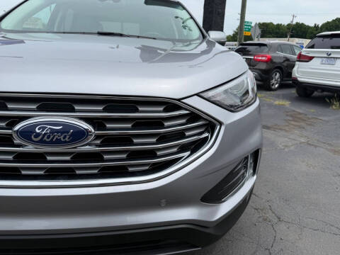 2023 Ford Edge Titanium