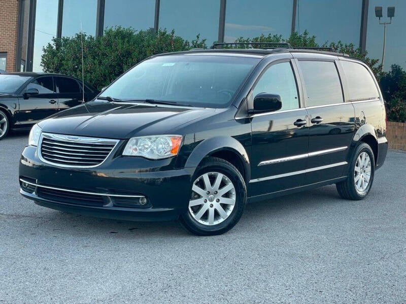2014 Chrysler Town and Country Touring