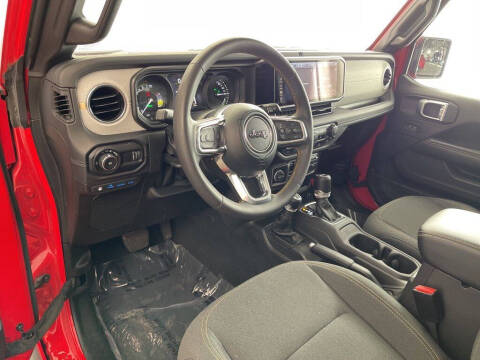 2024 Jeep Wrangler Sahara 4xe