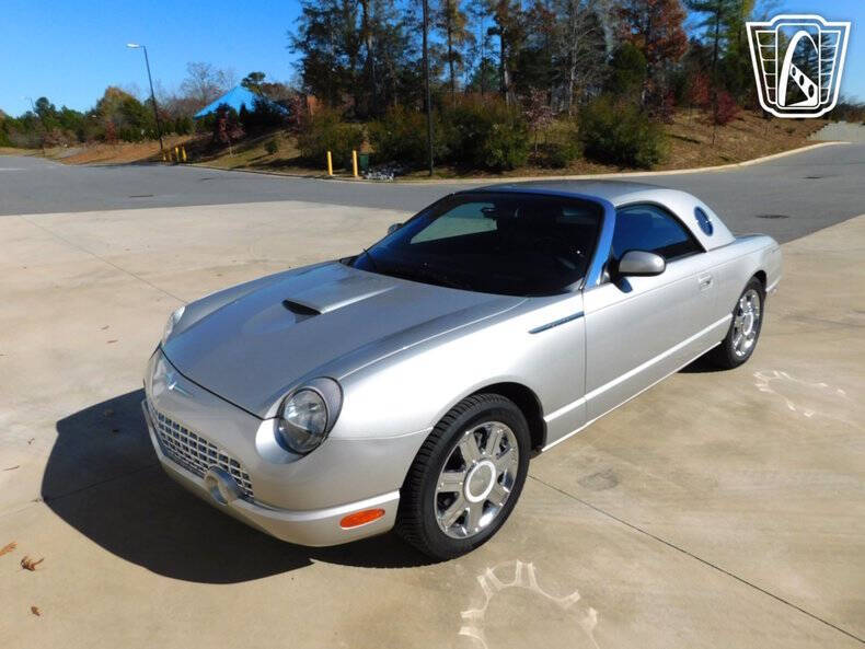 2005 Ford Thunderbird Deluxe