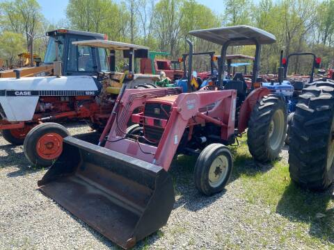 2004 Massey Ferguson 431 for sale at Vehicle Network - Joe's Tractor Sales in Thomasville NC