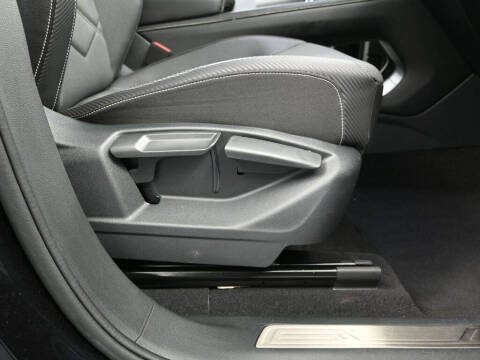 2024 Volkswagen Atlas Cross Sport SE 4Motion