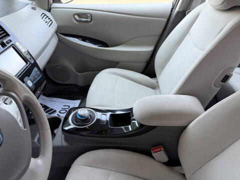 2013 Nissan LEAF SV