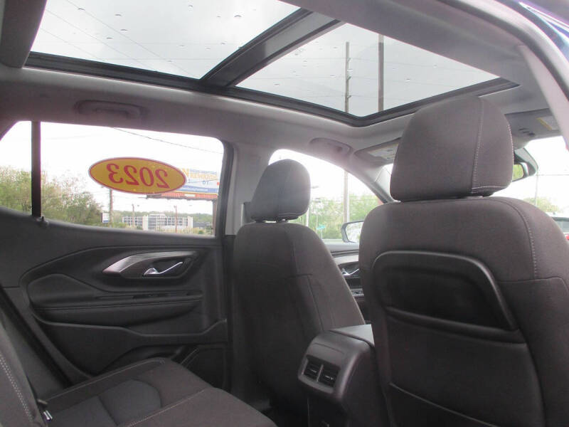2023 GMC Terrain SLE