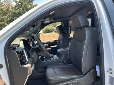 2025 GMC Sierra 2500HD