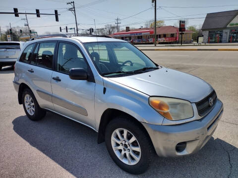 2005 Toyota RAV4 for sale at GLOBAL AUTOMOTIVE in Grayslake IL