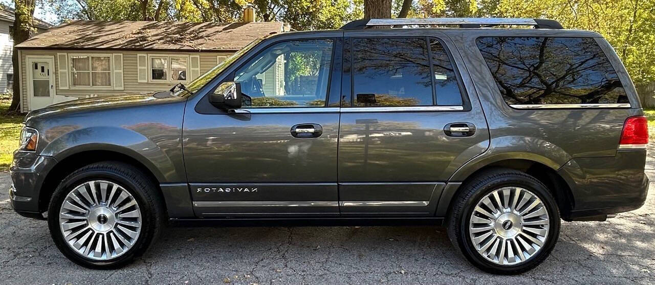 2015 Lincoln Navigator for sale at Quality Cars Machesney Park in Machesney Park, IL