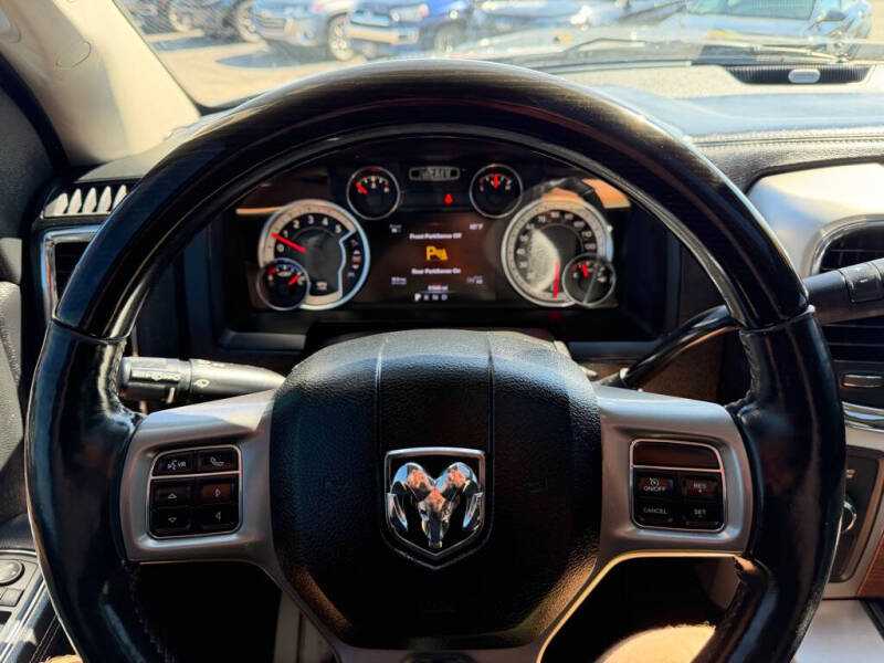 2017 RAM 3500 Laramie