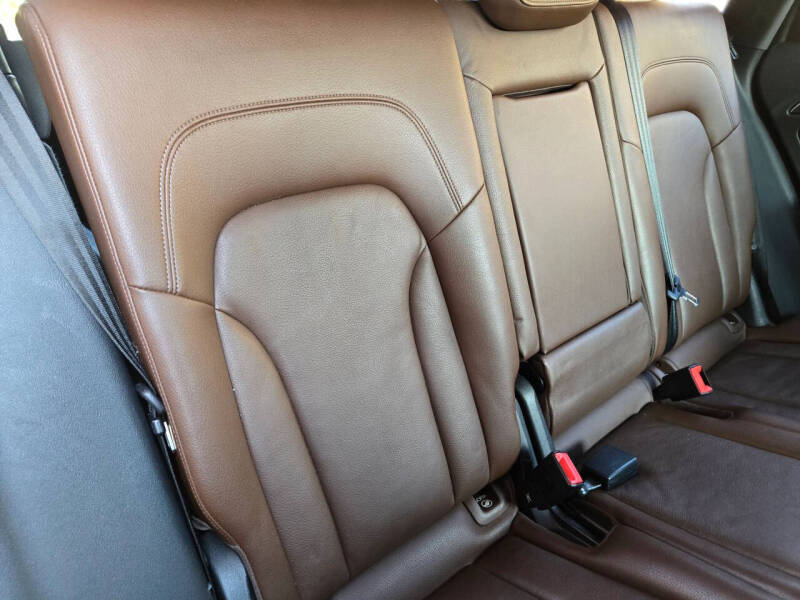 2013 Audi Q5 2.0T quattro Premium Plus