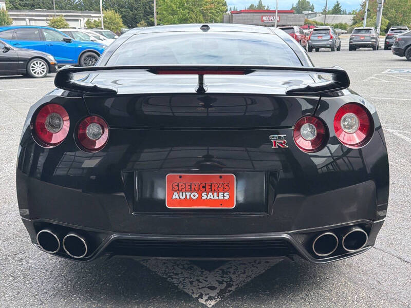 2012 Nissan GT-R Premium