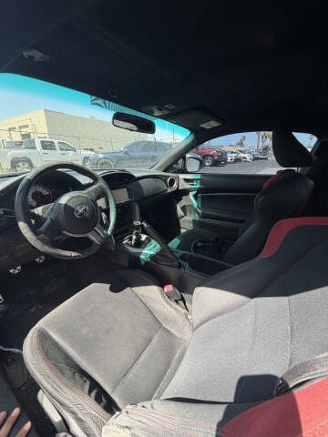 2015 Scion FR-S