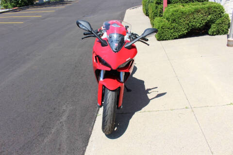 2022 Ducati SuperSport