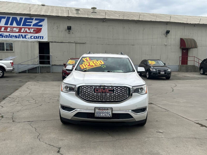 2017 GMC Acadia Denali