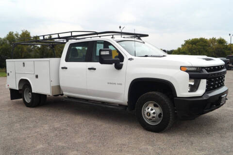 2022 Chevrolet Silverado 3500HD CC for sale at KA Commercial Trucks, LLC in Dassel MN