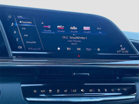 2024 Cadillac Escalade ESV Premium Luxury