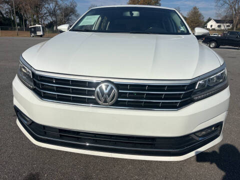 2018 Volkswagen Passat 2.0T SE