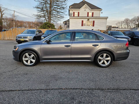 2013 Volkswagen Passat SE PZEV