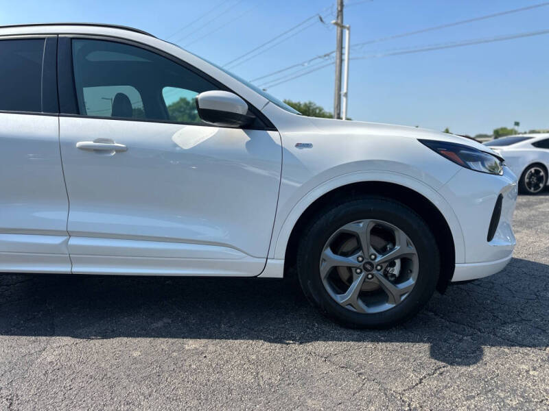 2023 Ford Escape ST-Line Select