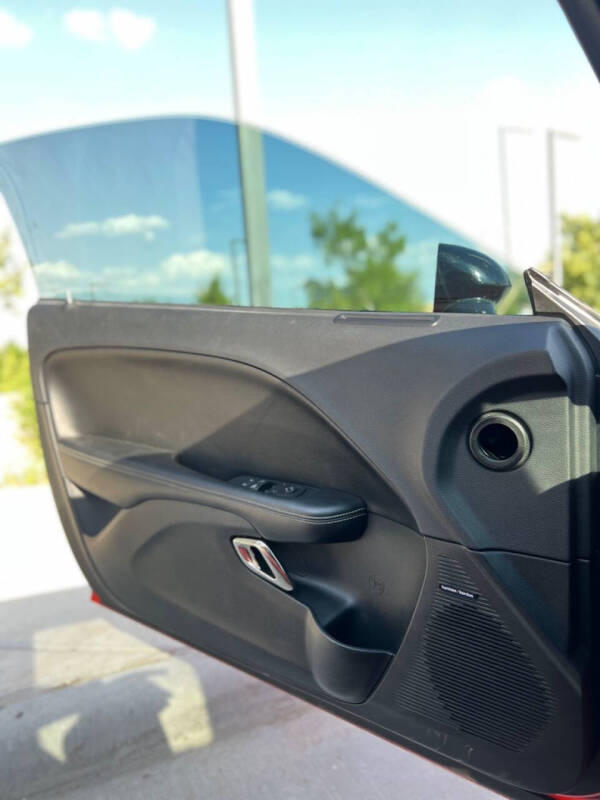 2016 Dodge Challenger SRT Hellcat