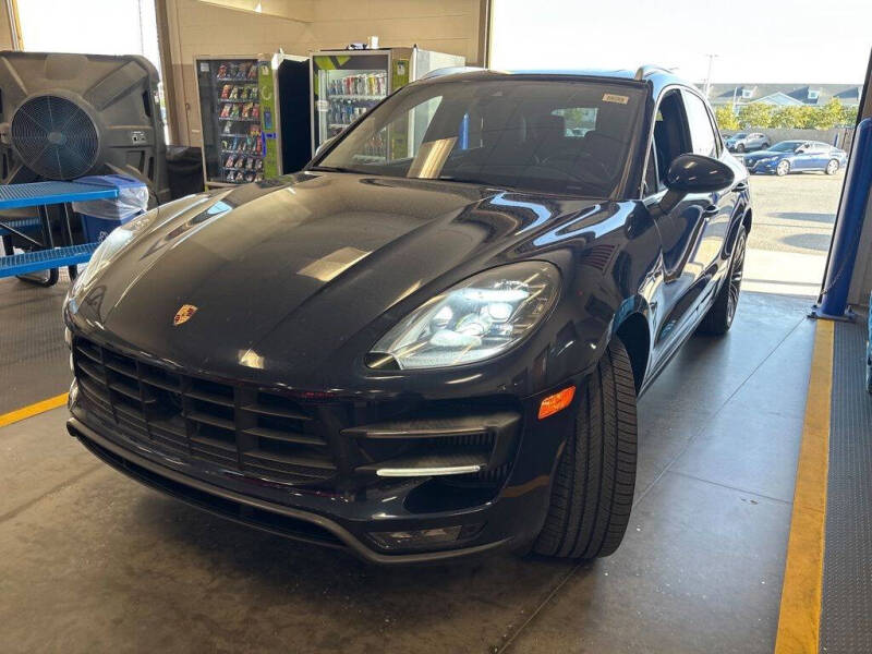 2017 Porsche Macan