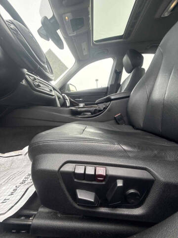 2015 BMW 3 Series 328i