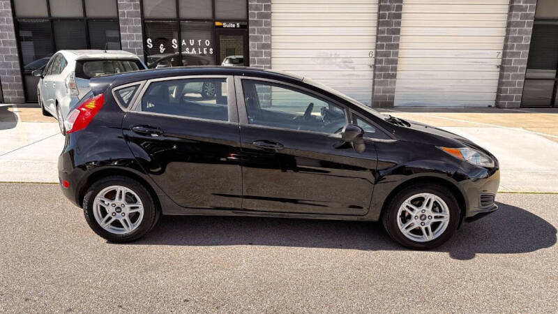 2017 Ford Fiesta SE
