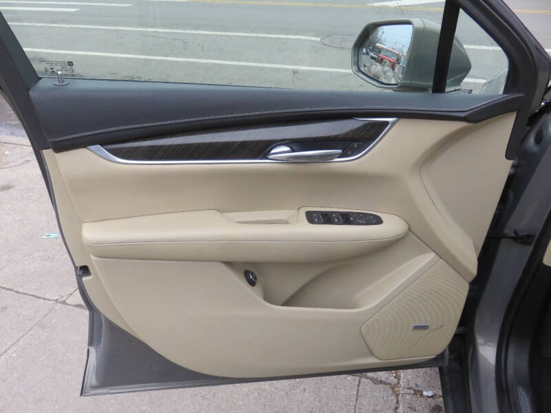 2019 Cadillac XT5