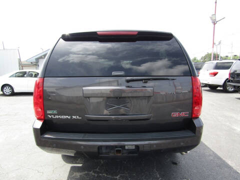 2010 GMC Yukon XL SLT