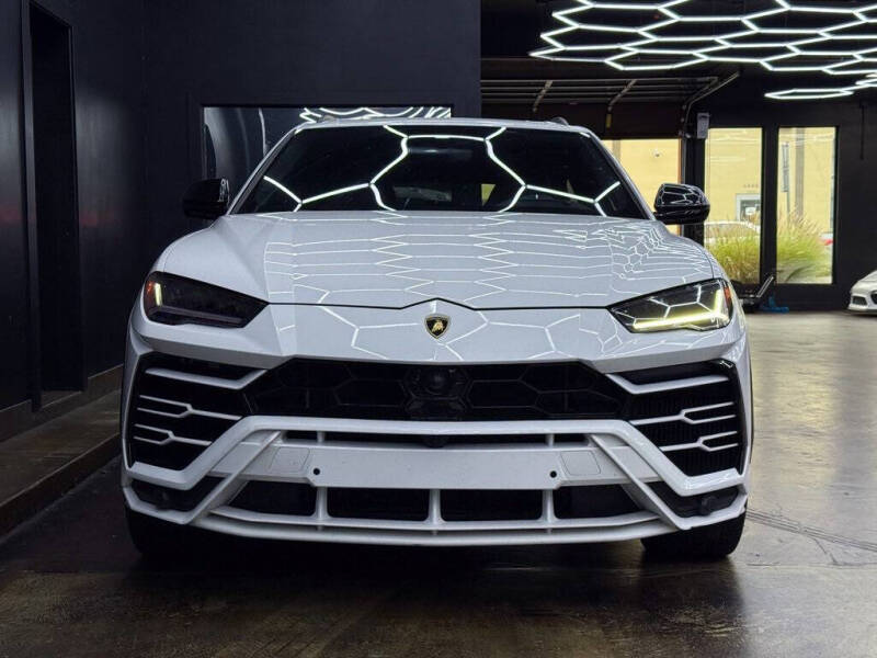 2019 Lamborghini Urus