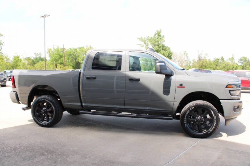 2026 RAM 2500 Black Express