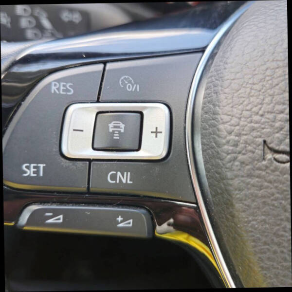 2020 Volkswagen Passat SE