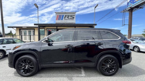 2019 Toyota Highlander SE