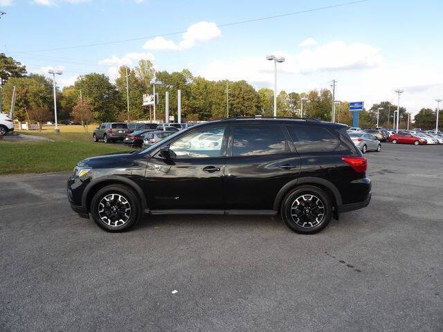 2019 Nissan Pathfinder SV