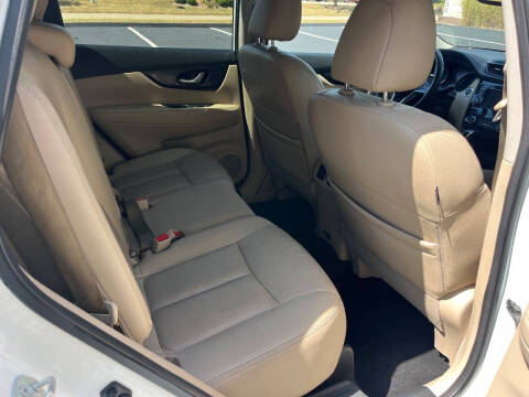 2020 Nissan Rogue SL