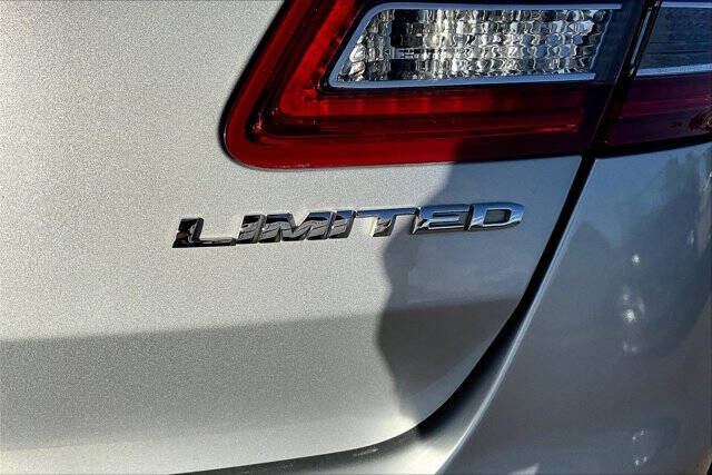 2017 Ford Taurus Limited