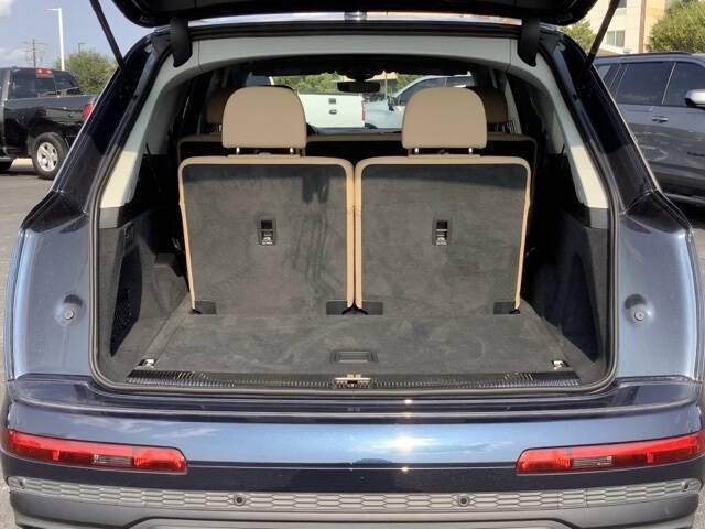 2025 Audi Q7 quattro Premium Plus 45 TFSI