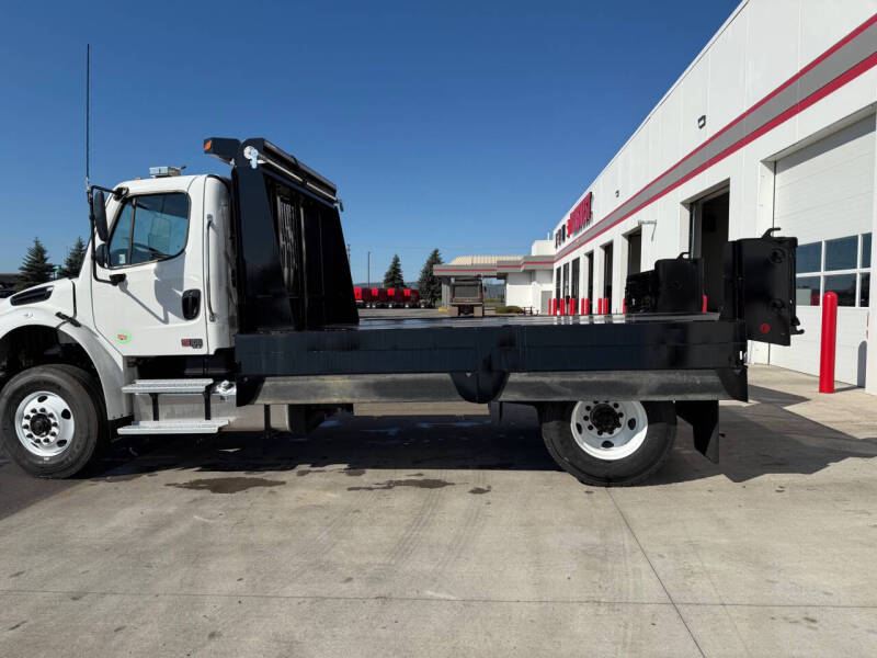 2026 Freightliner M2 106