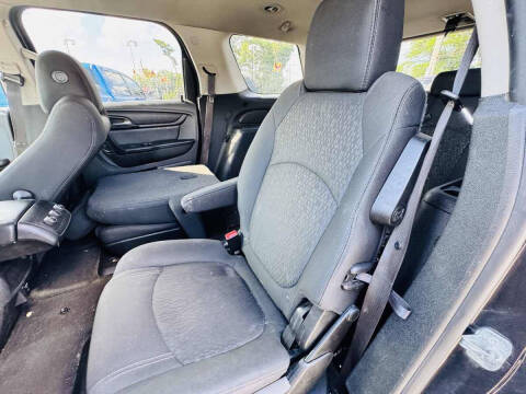 2014 GMC Acadia SLE-2