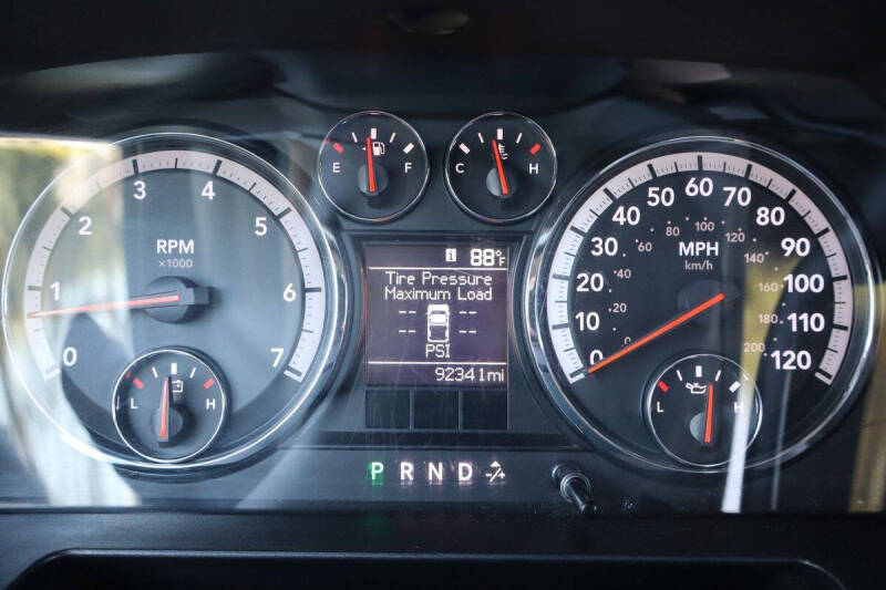 2012 RAM 2500 ST